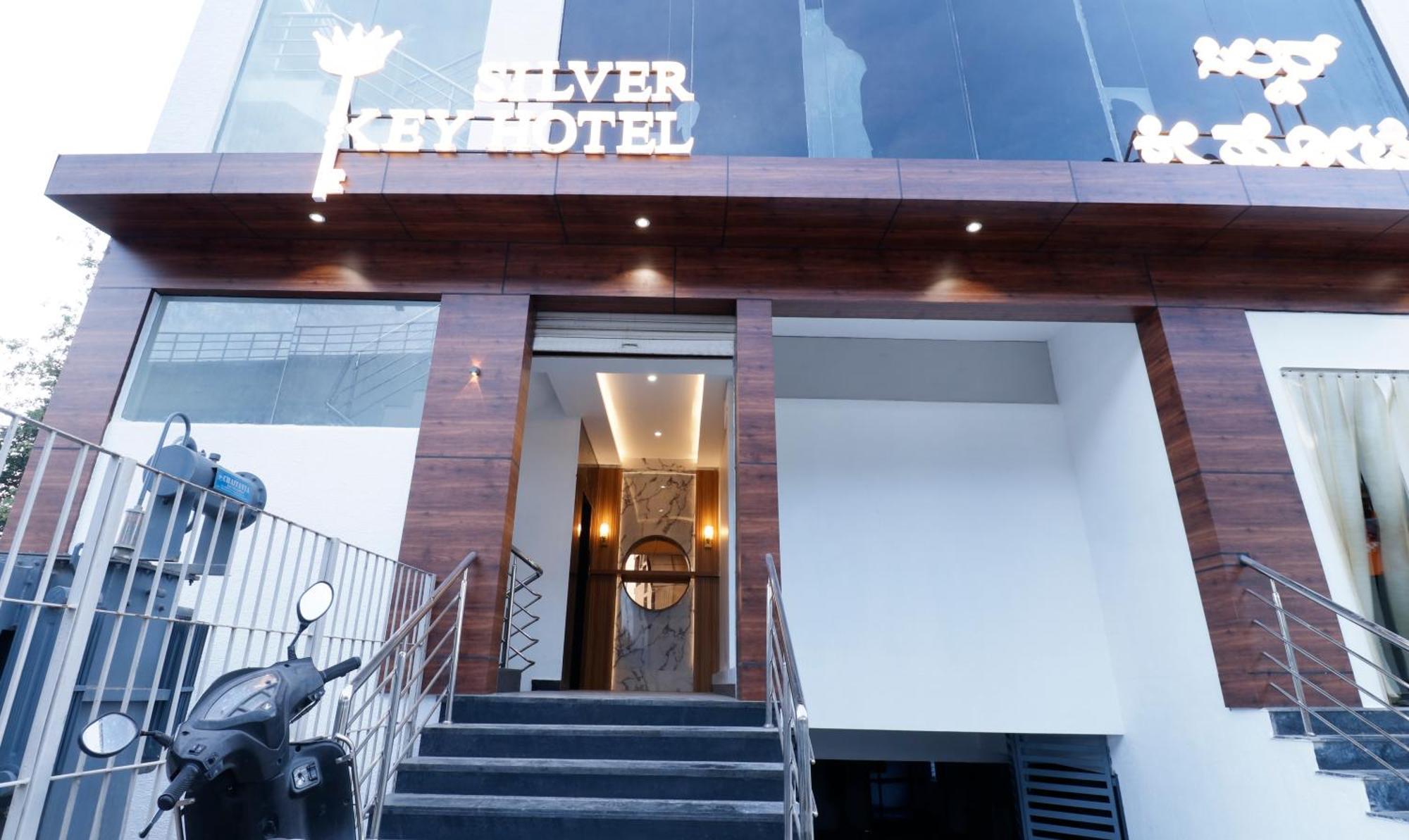 Itsy Hotels Silver Keys Kammasandra Esterno foto